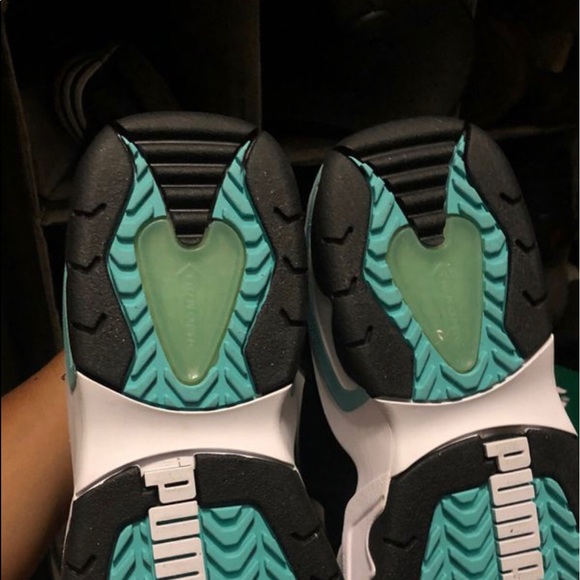 Men Puma sneakers - Picture 2 of 6